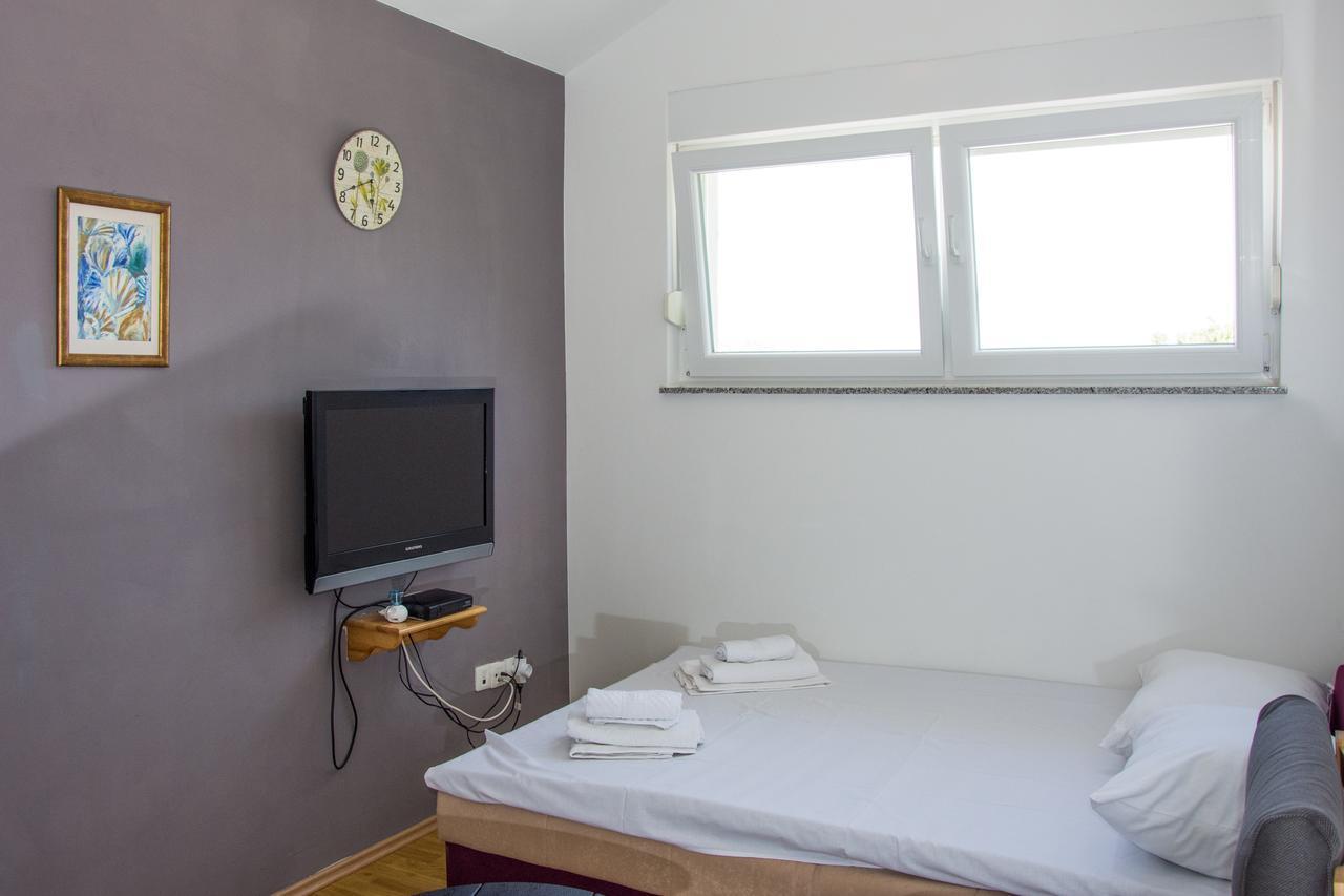 Apartments Sv. Jelena 2 파그 외부 사진