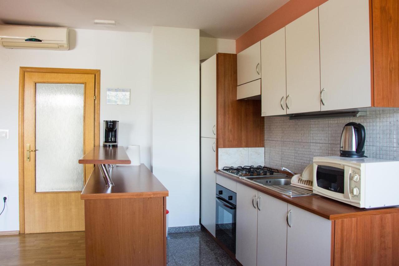 Apartments Sv. Jelena 2 파그 외부 사진